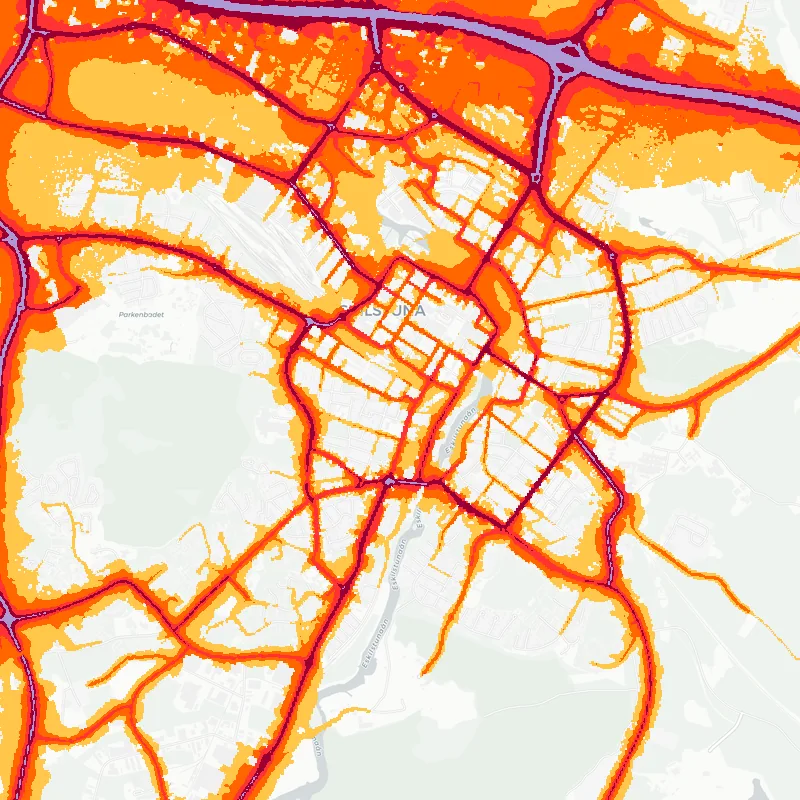 Noise map of Eskilstuna, Sweden: road-traffic noise contours from the EU strategic noise maps, shaded yellow (≈55 dB Lden) through orange and red to dark purple (≈75 dB+), over the city's street network.