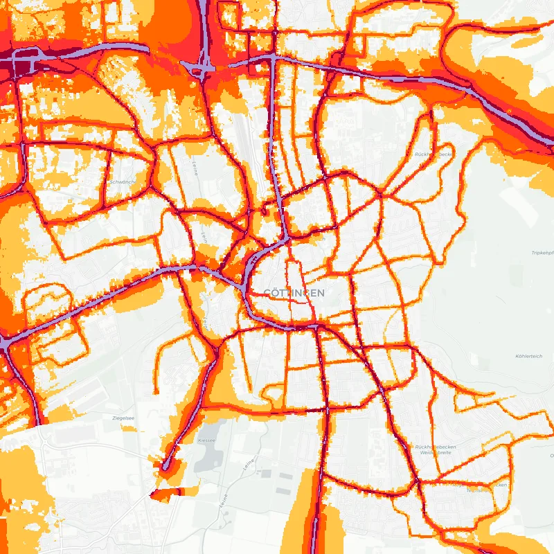 Noise map of Goettingen, Germany: road-traffic noise contours from the EU strategic noise maps, shaded yellow (≈55 dB Lden) through orange and red to dark purple (≈75 dB+), over the city's street network.