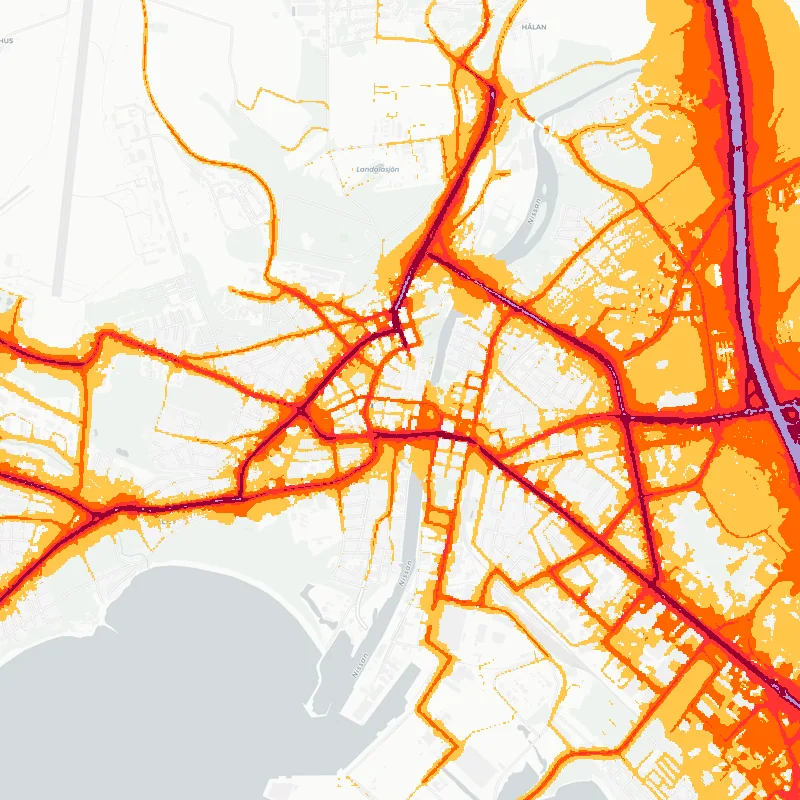 Noise map of Halmstad, Sweden: road-traffic noise contours from the EU strategic noise maps, shaded yellow (≈55 dB Lden) through orange and red to dark purple (≈75 dB+), over the city's street network.