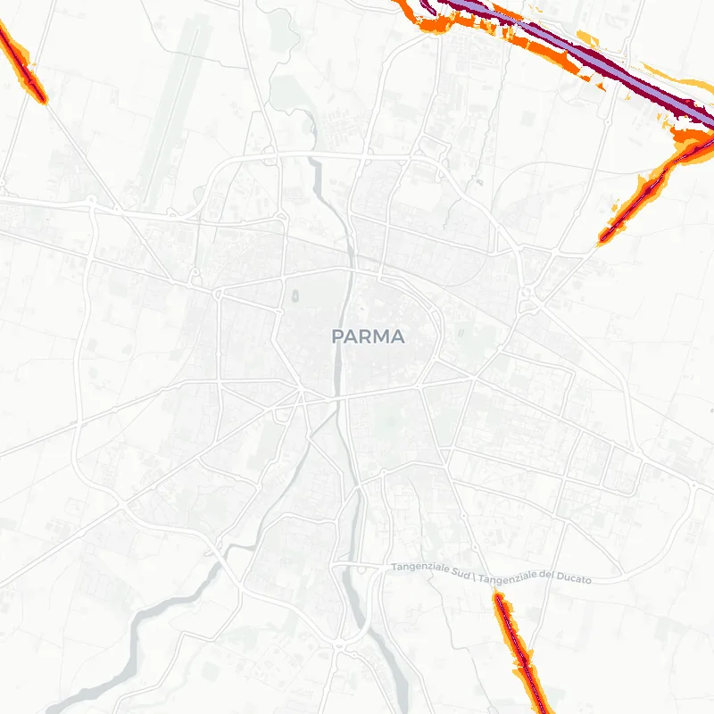 Noise map of Parma, Italy: road-traffic noise contours from the EU strategic noise maps, shaded yellow (≈55 dB Lden) through orange and red to dark purple (≈75 dB+), over the city's street network.