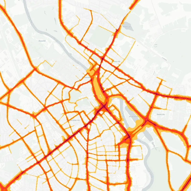 Noise map of Tartu, Estonia: road-traffic noise contours from the EU strategic noise maps, shaded yellow (≈55 dB Lden) through orange and red to dark purple (≈75 dB+), over the city's street network.