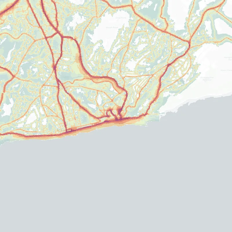Noise map of Hastings: modelled road-traffic noise (Lden) from the official strategic noise mapping, paler colours marking quieter levels and deepening through orange to dark purple along the loudest corridors, over the city's street network.