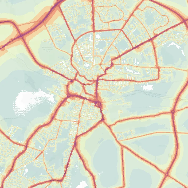 Noise map of Lincoln: modelled road-traffic noise (Lden) from the official strategic noise mapping, paler colours marking quieter levels and deepening through orange to dark purple along the loudest corridors, over the city's street network.