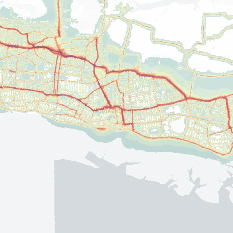 Noise map of Southend-on-Sea: modelled road-traffic noise (Lden) from the official strategic noise mapping, paler colours marking quieter levels and deepening through orange to dark purple along the loudest corridors, over the city's street network.